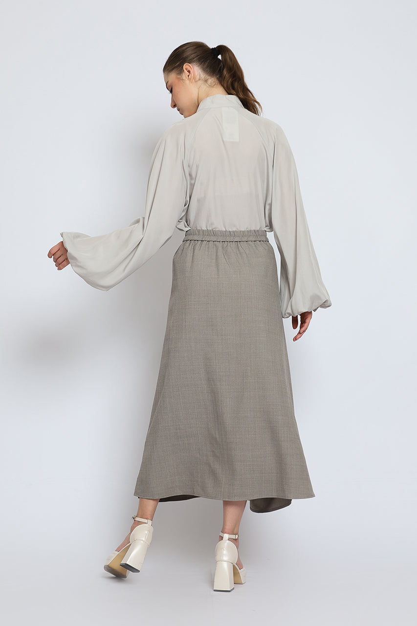 Bloom et Cotton Flowy Linen Top and Assymetrical Skirt