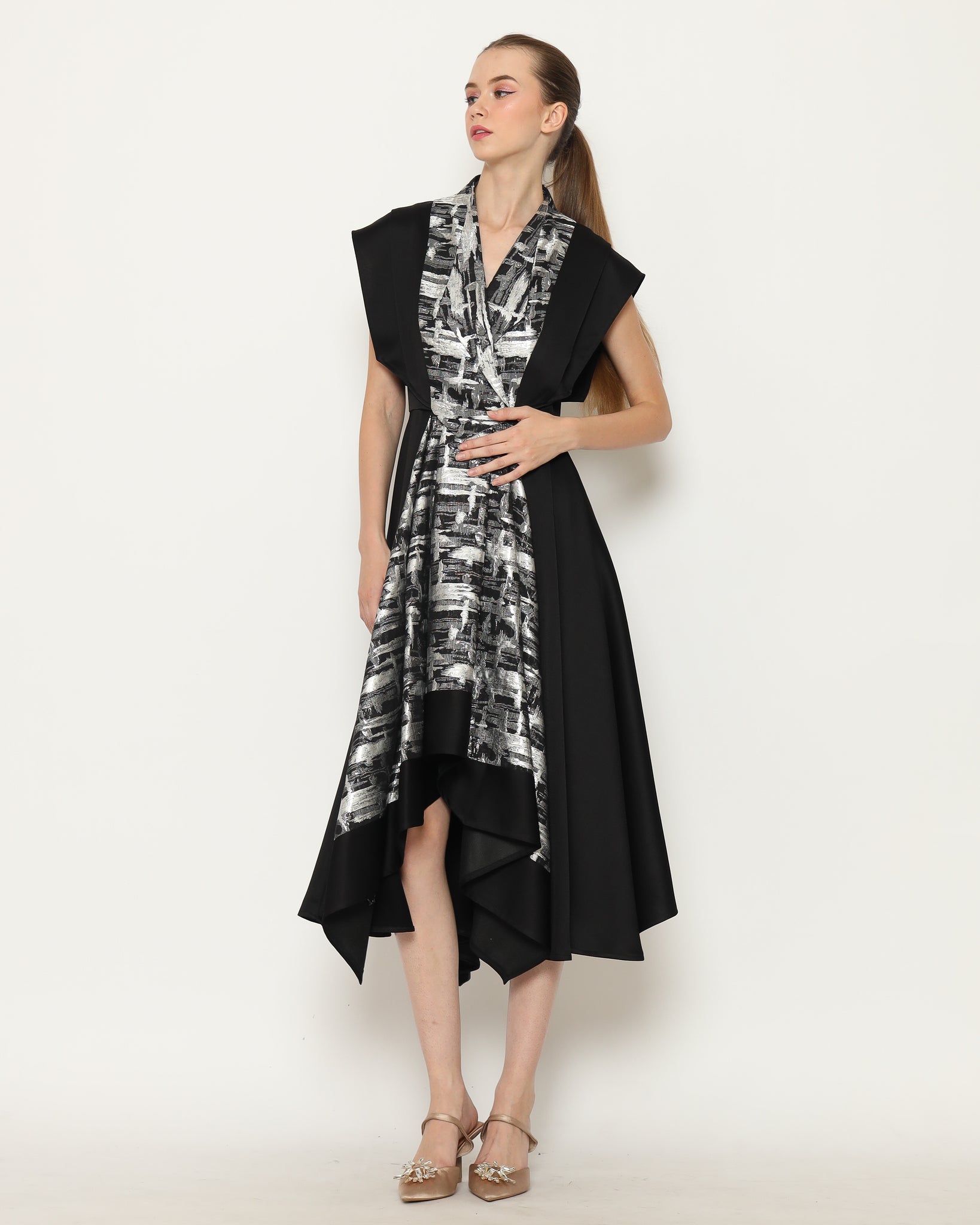 Bloom et Champs Dress Emas Jacquard