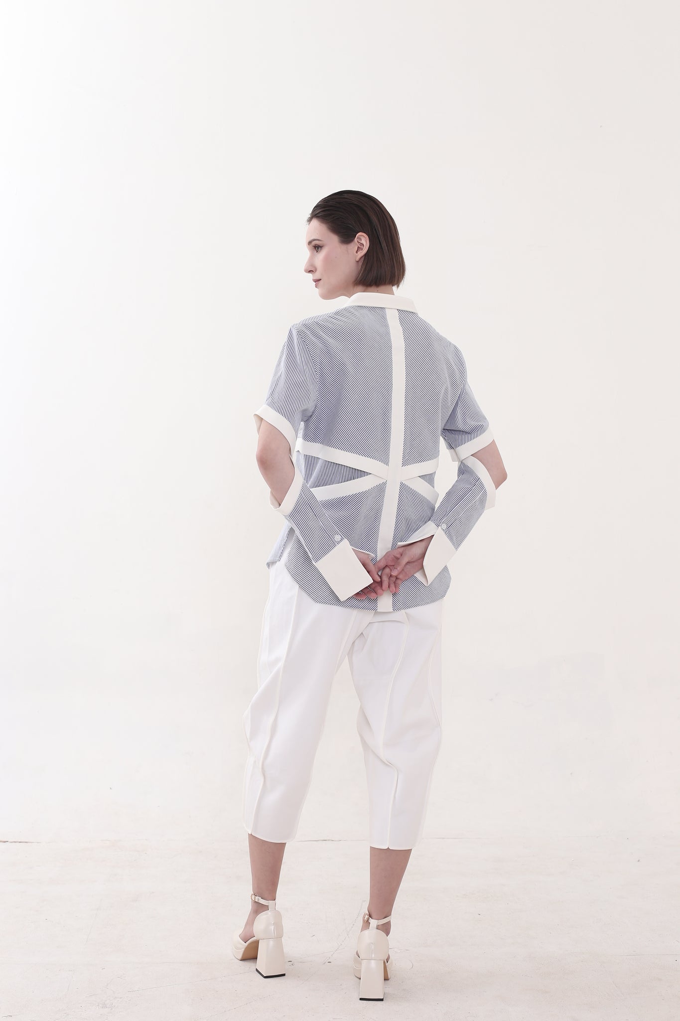Bloom et Champs Kemeja Slit Salur