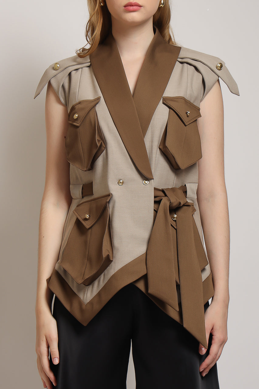Bloom et Champs Vest Kantong Segitiga/ Flare Saten Pants