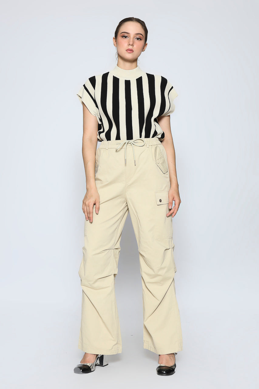 Bloom et Cotton Cargo Pants in Beige