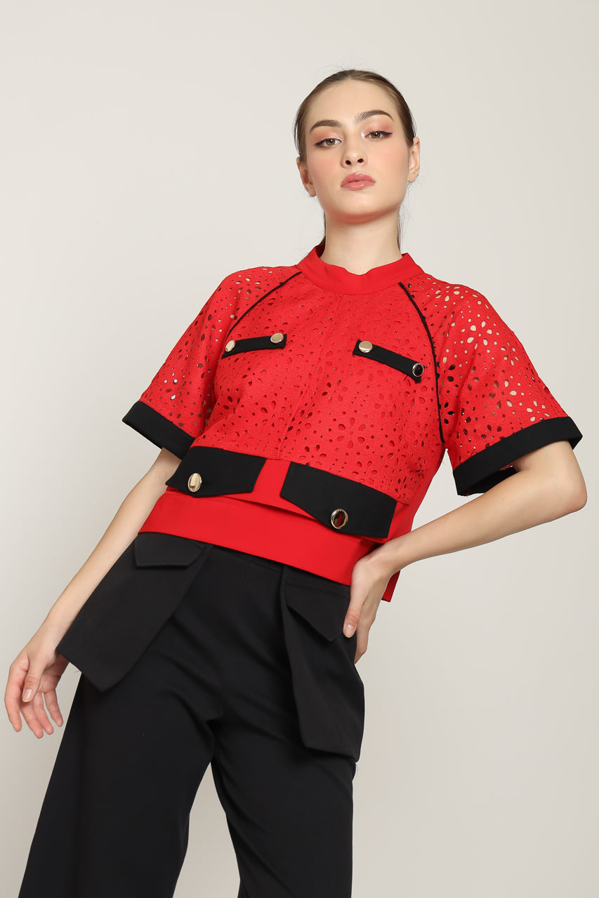 Bloom et Champs Eyelet Linen Top