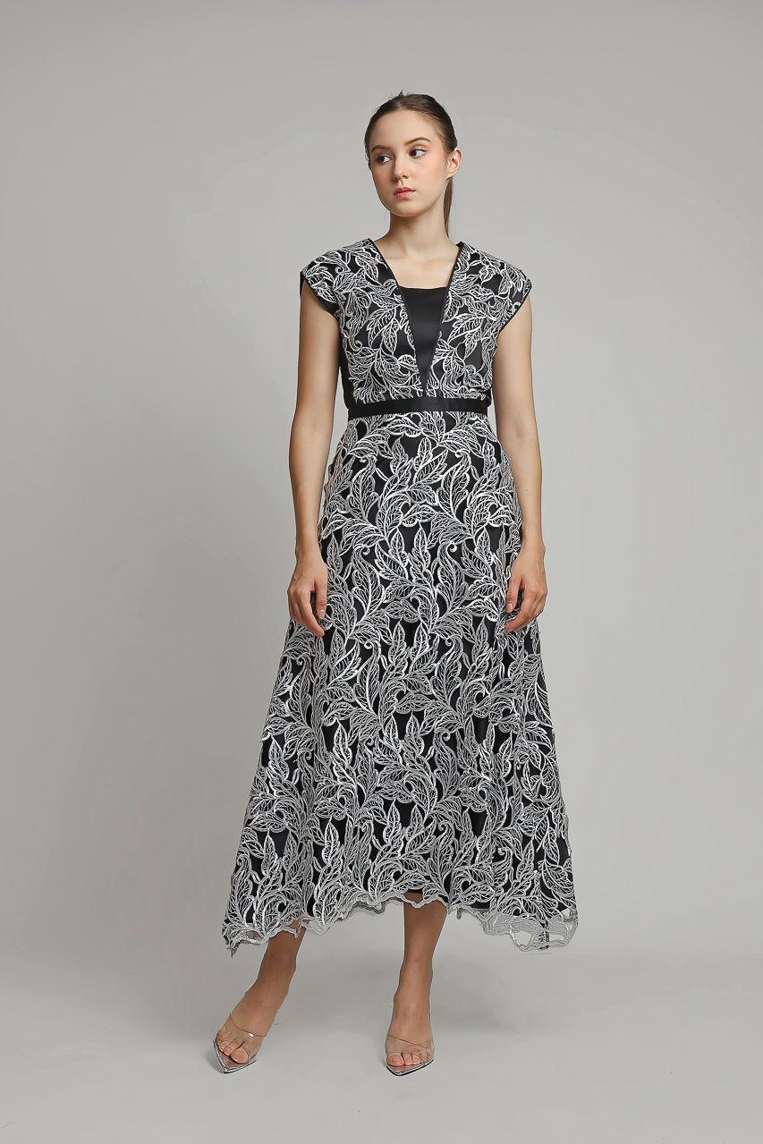 Bloom et Champs Dress Organza Embroidered