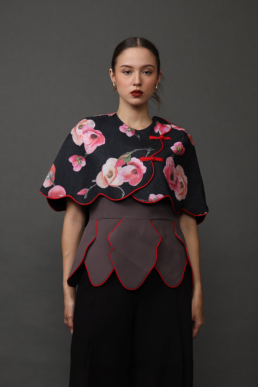 Bloom et Champs Ivanna Scalloped Fuschia Blouse