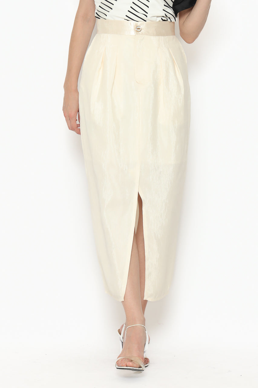 Bloom et Champs Ivory Skirt