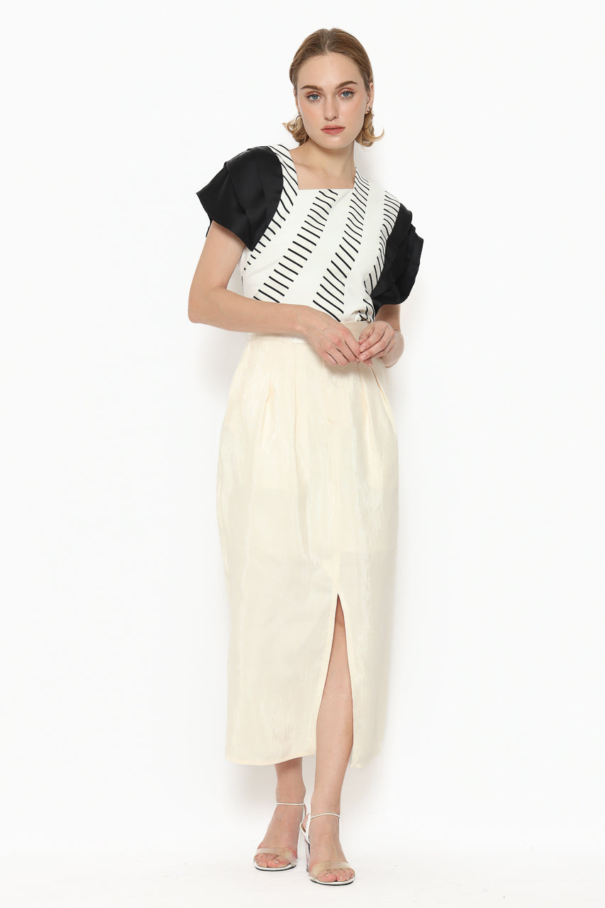 Bloom et Champs Ivory Skirt