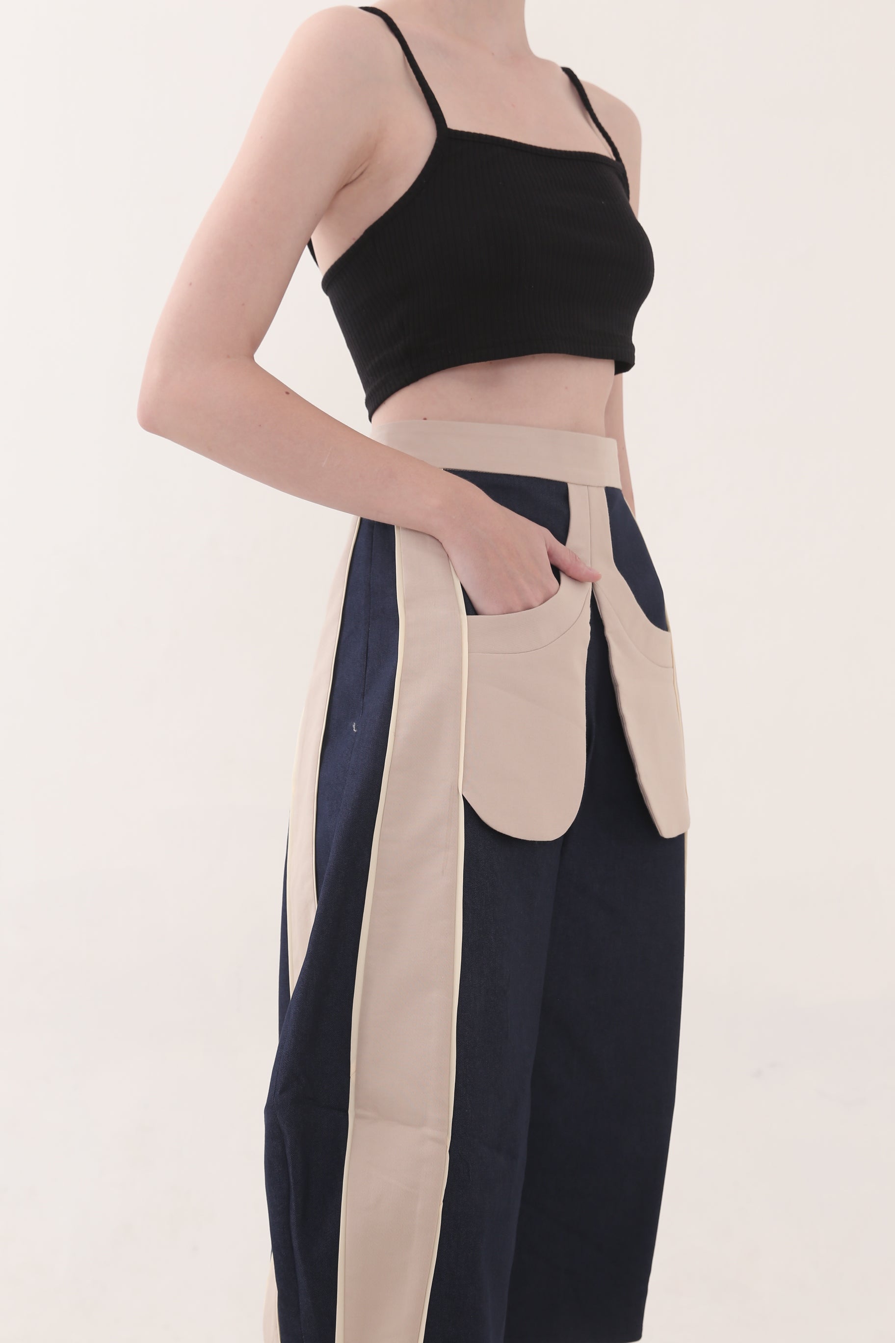 Bloom et Champs Celana Denim List