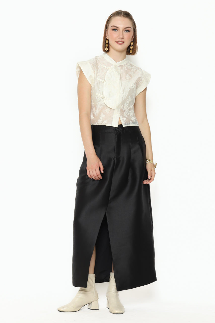 Bloom et Champs Changi Top/ Tulip Skirt in Black
