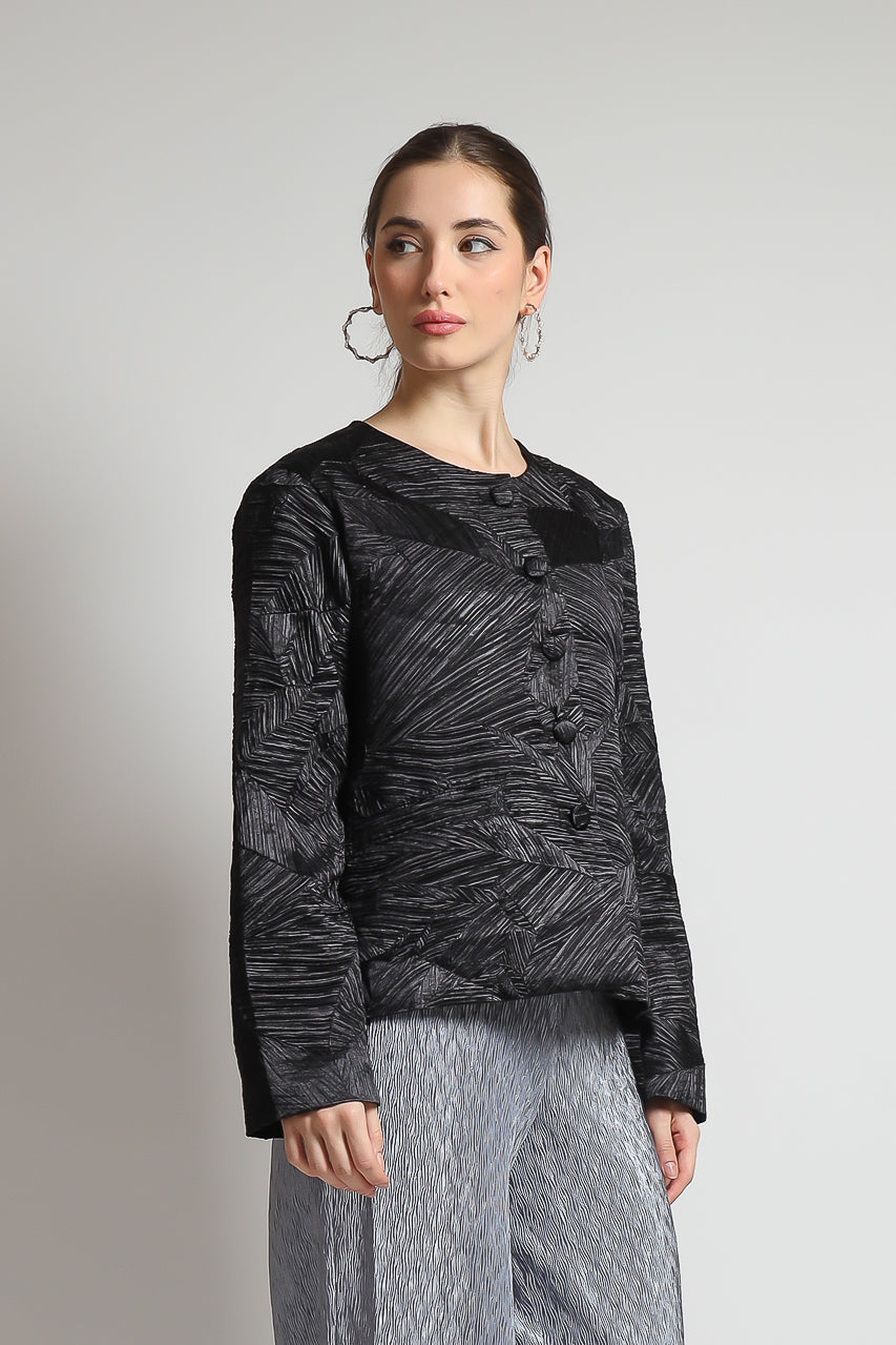 Bloom et Champs Embossed Pleats Skirt/Blazer Pleats in Black