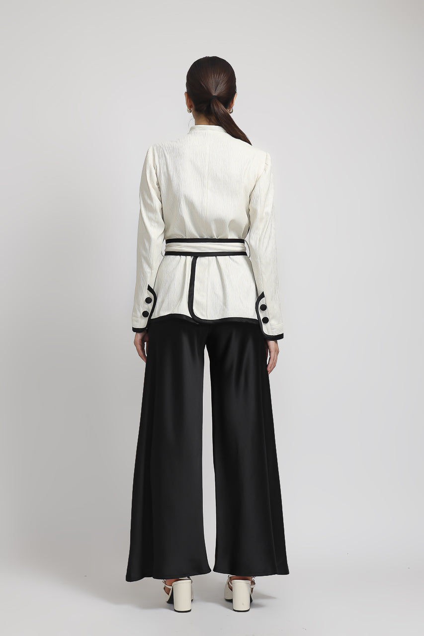 Bloom et Champs Blazer Michelle Mono List/Celana Satin Flare
