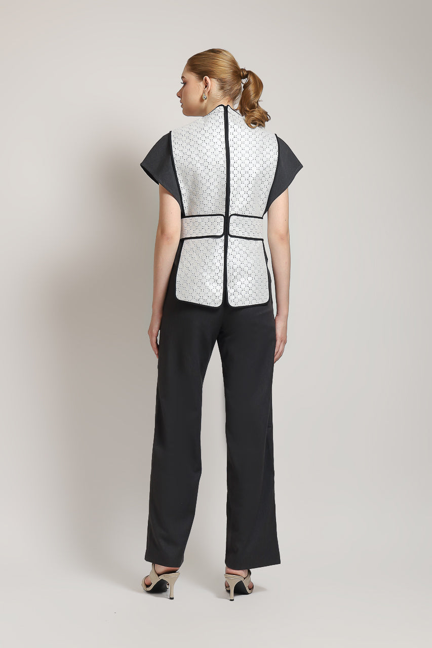 Bloom et Champs Salem List Blouse / DT Pants Grey