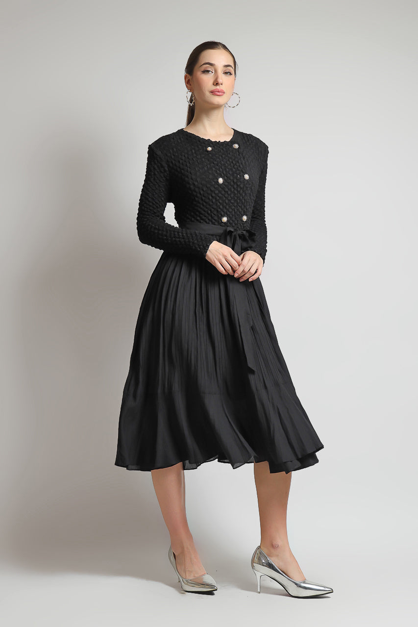 Bloom et Champs Dress Pleats Kancing