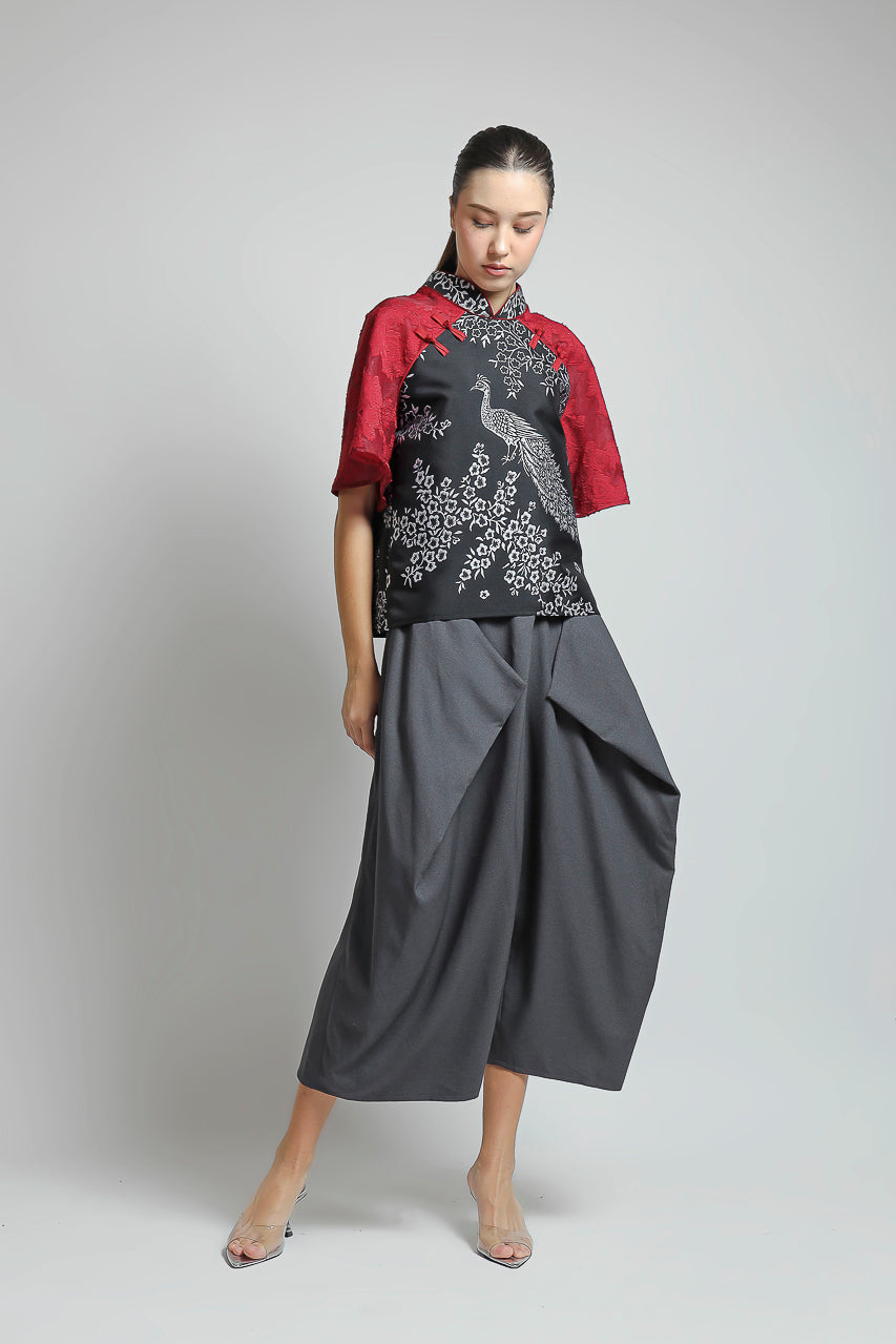 Bloom et Champs Peacock Print Top