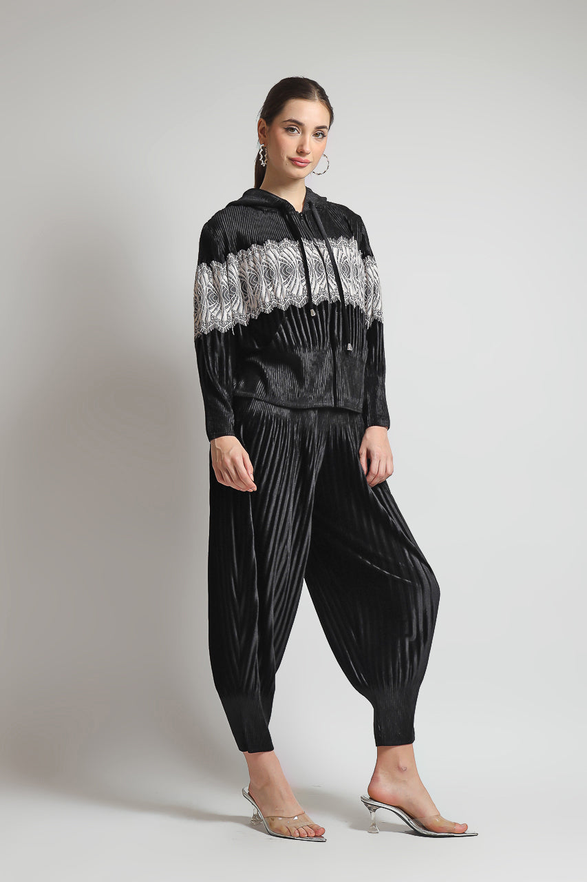 Bloom et Champs Casual Pleats Jacket and Velvet Pleats Pants