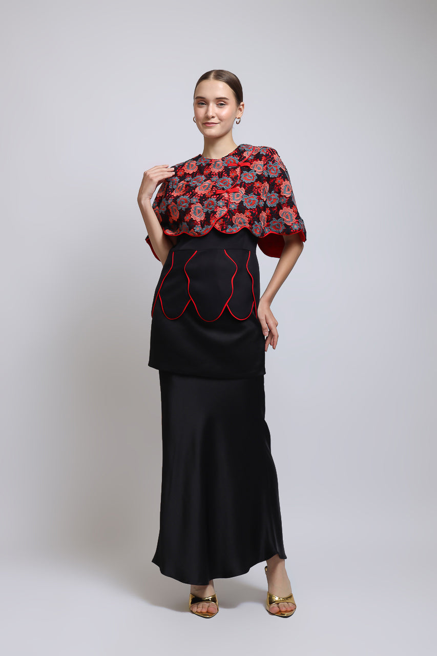 Bloom et Champs Ivana Blouse/Double Obi Skirt in Black