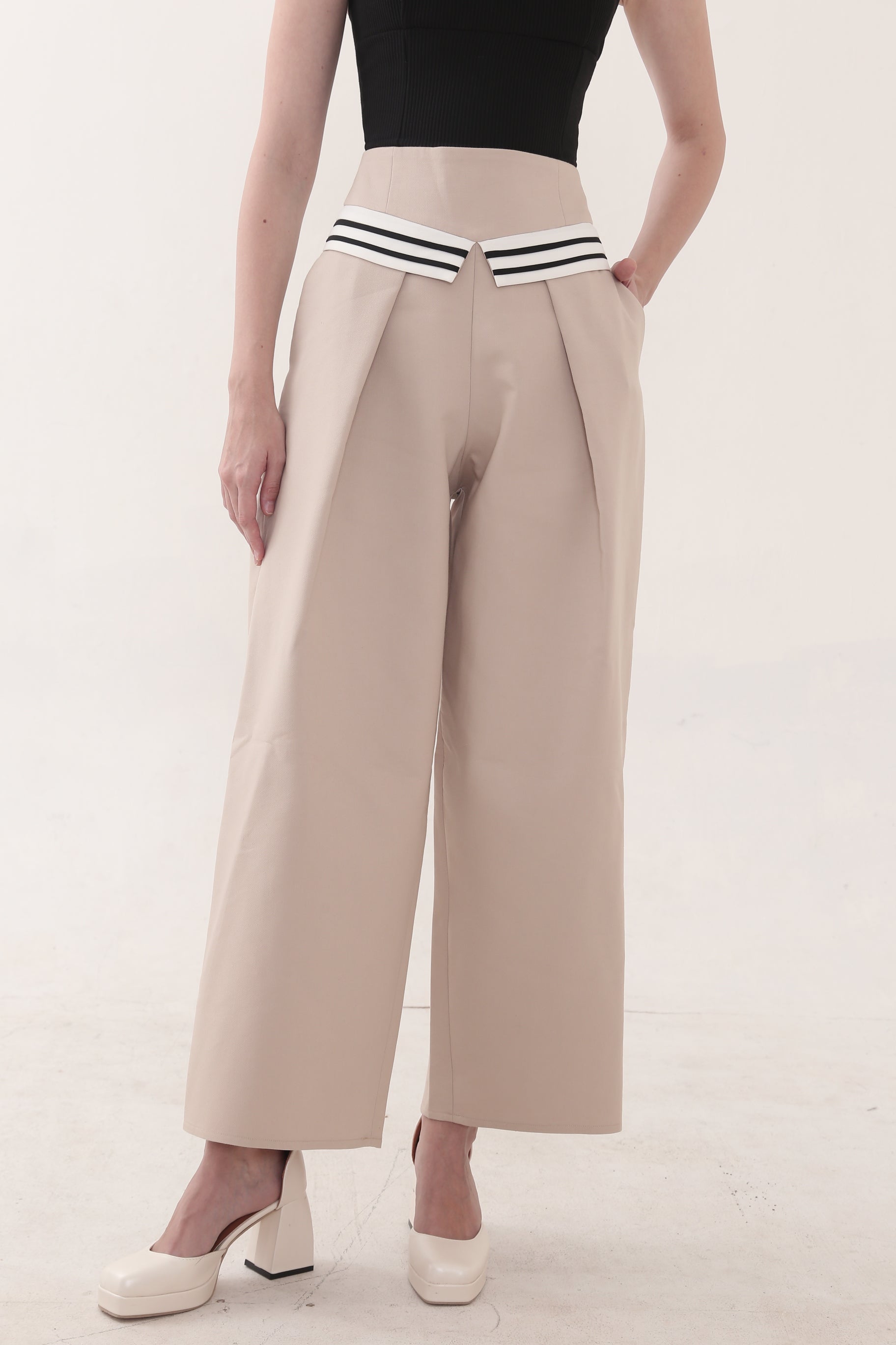 Bloom et Champs Celana Pinggang List