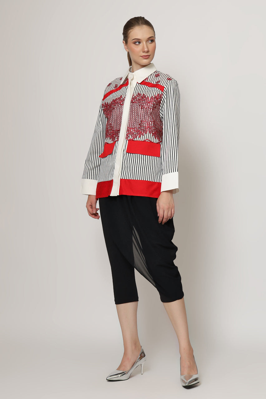 Bloom et Champs Kemeja Sakura Merah