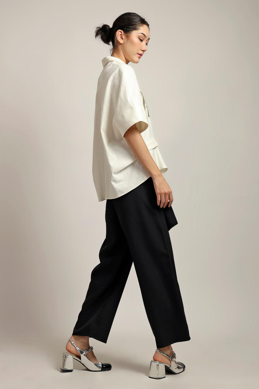 Bloom et Champs Kemeja Bordir Cacatu