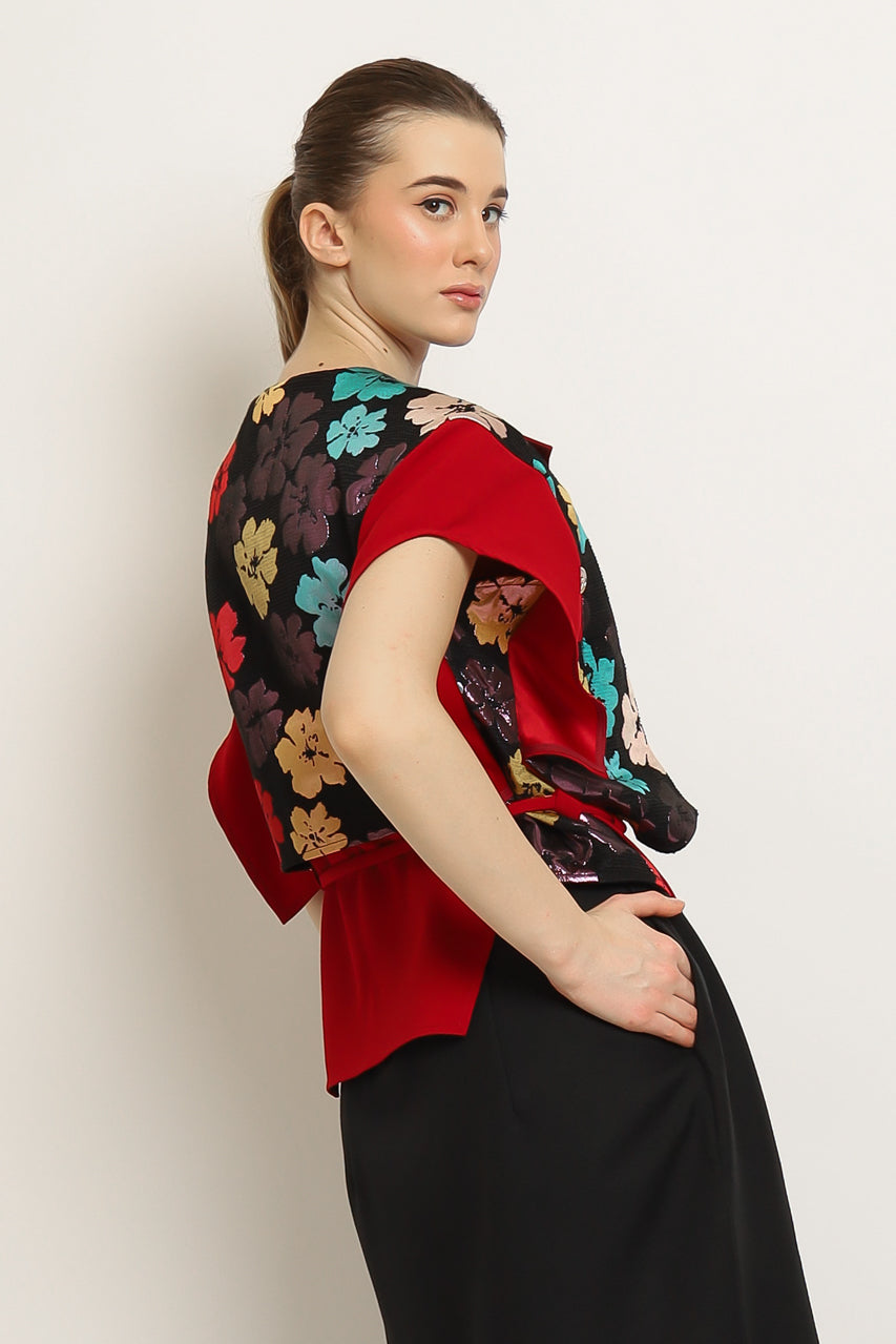 Bloom et Champs Batwing Top Floral