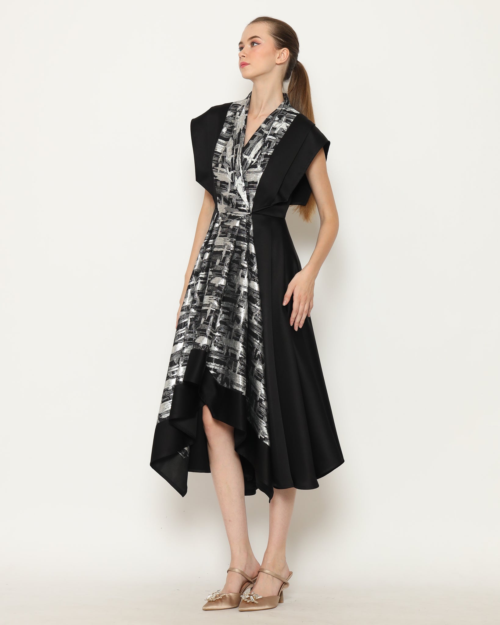Bloom et Champs Dress Emas Jacquard