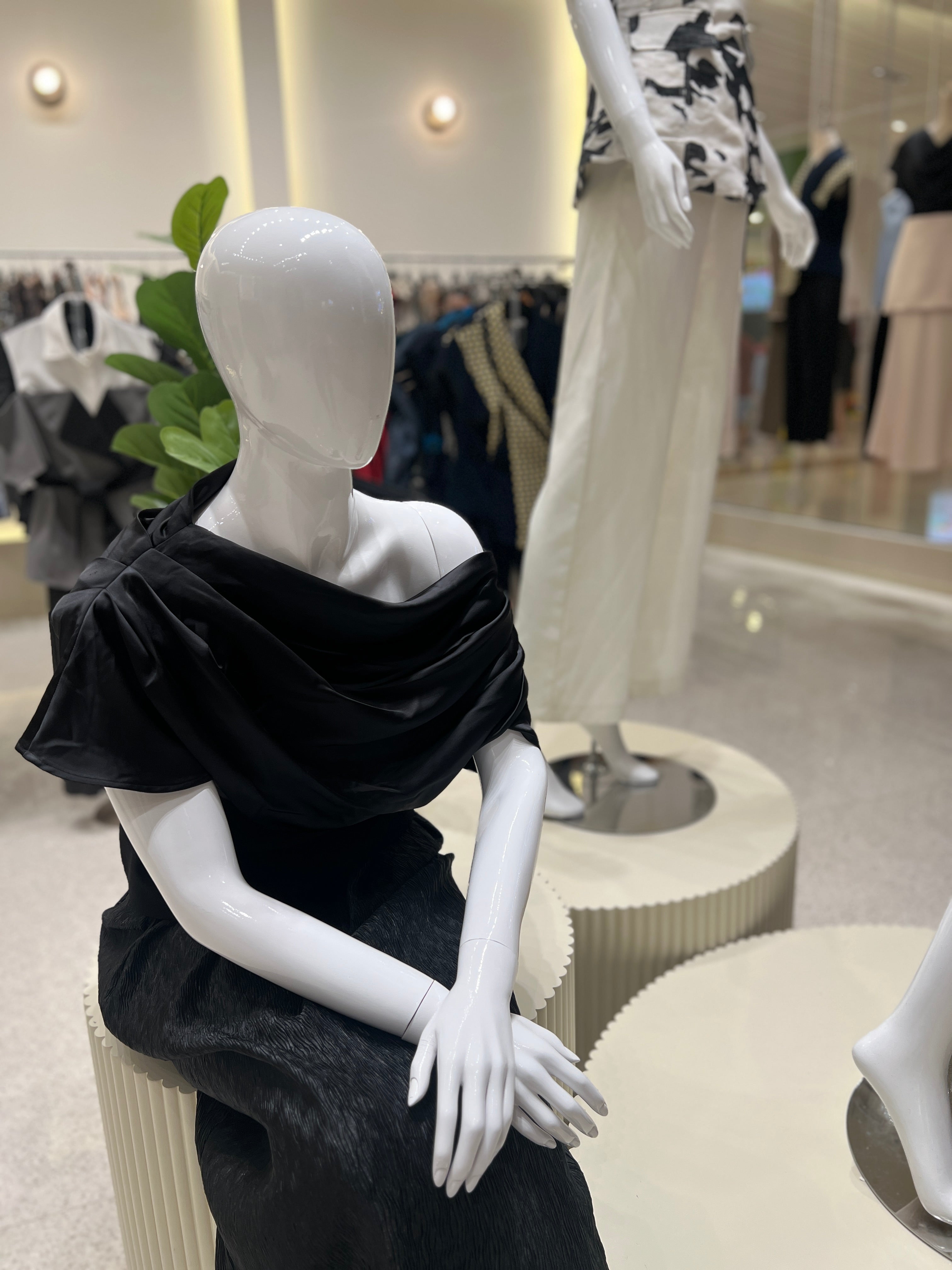 Bloom et Champs Sabrina Drapery Sleeves