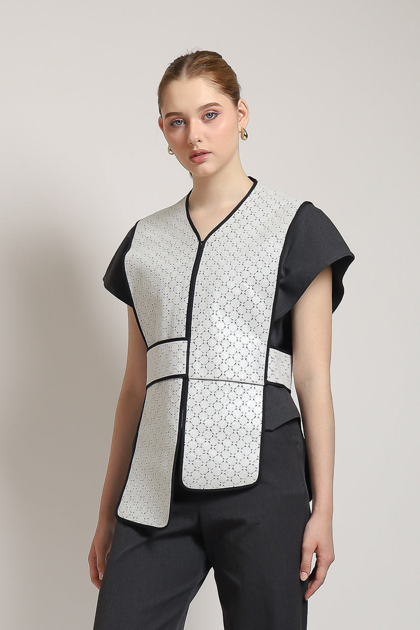 Bloom et Champs Salem List Blouse / DT Pants Grey