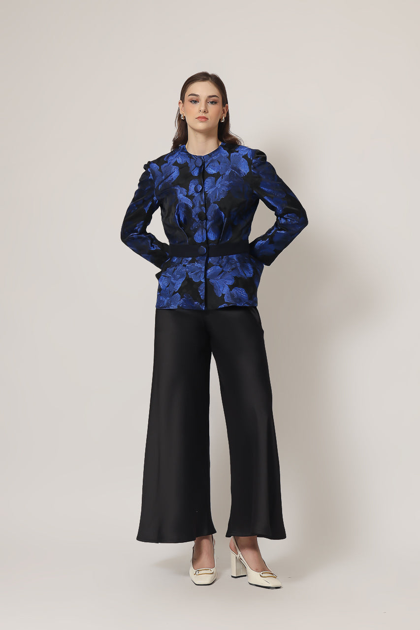 Bloom et Champs Blueberry Floral Peplum Blouse