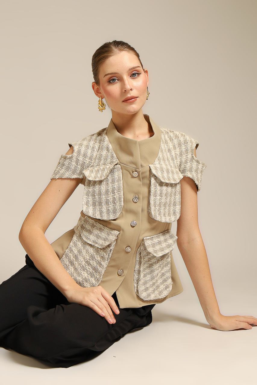 Bloom et Champs Pocket Tweed Blouse