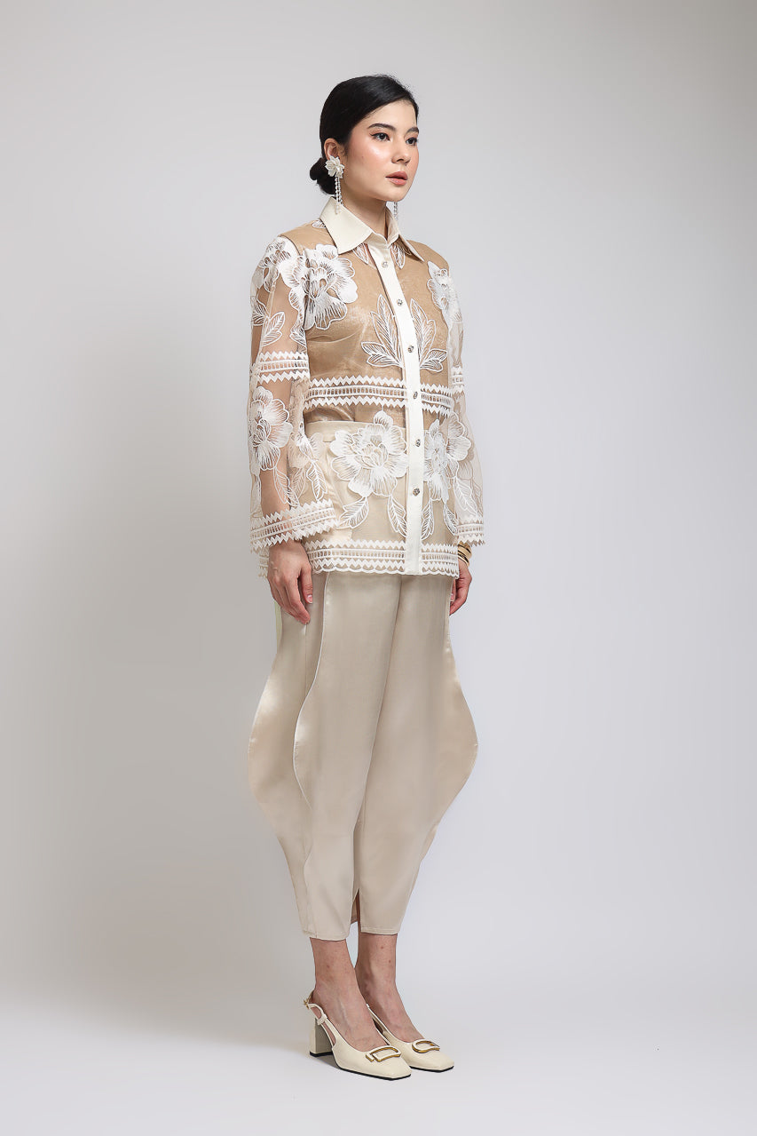 Bloom et Champs Kemeja Tille Bunga