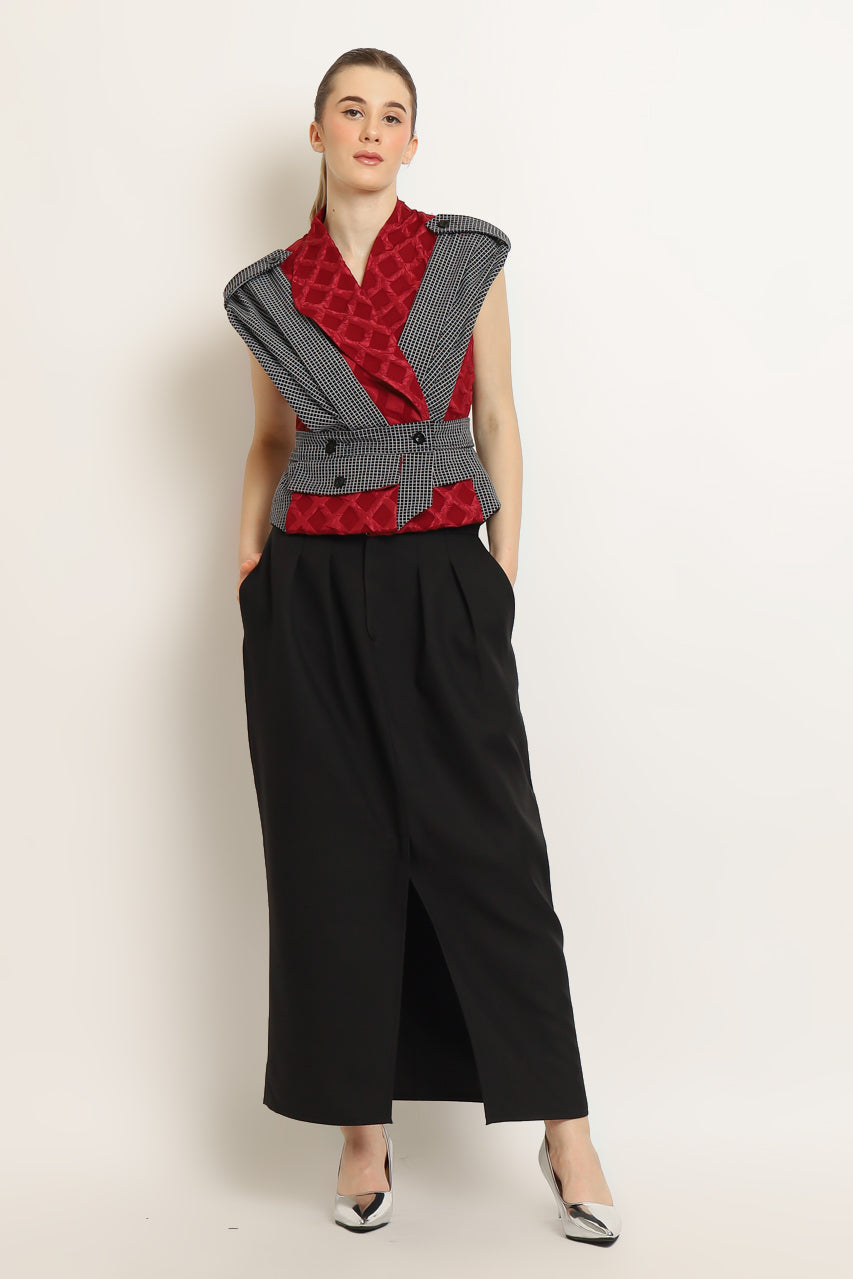 Bloom et Champs Set Top Embossed in Red
