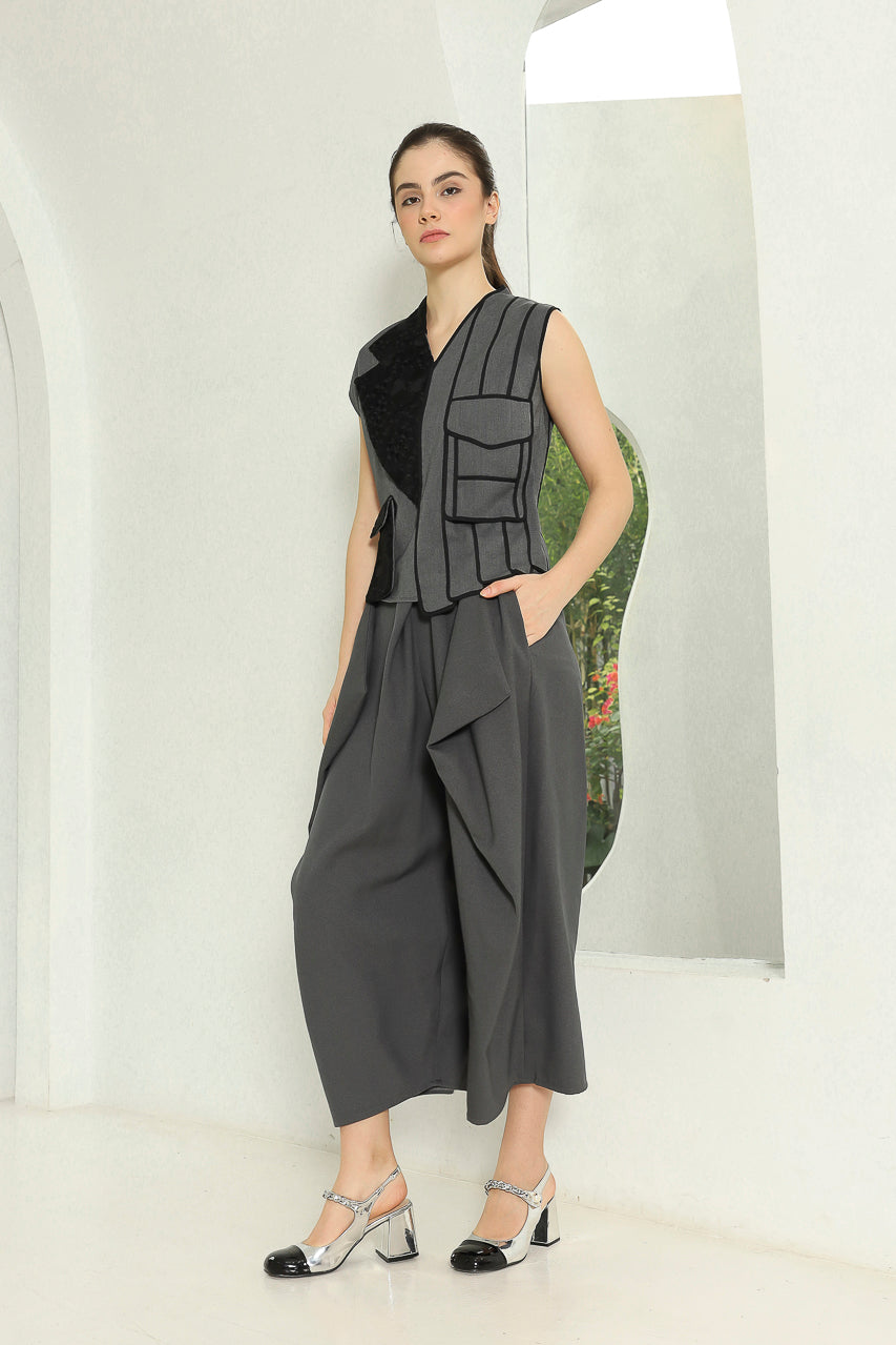 Bloom Et Champs Half List Brocade Top/Celana Kewer Abu