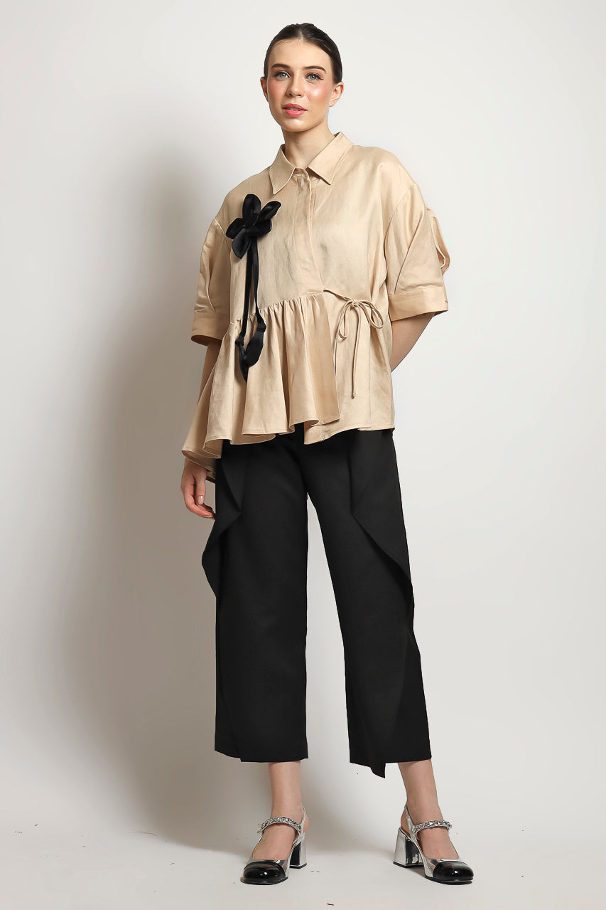 Bloom et Champs Kemeja Linen Bunga Gantung Hitam