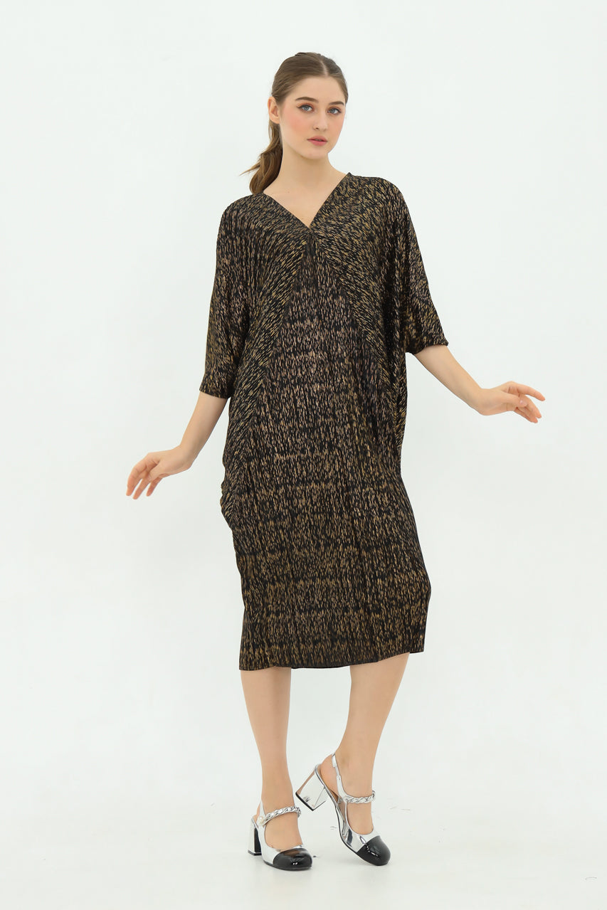 Bloom Pleats Dress Emas