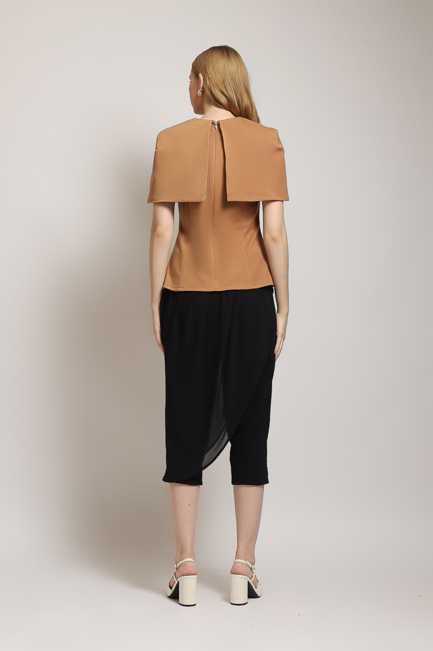 Bloom et Champs Rosie Cape in Mocha