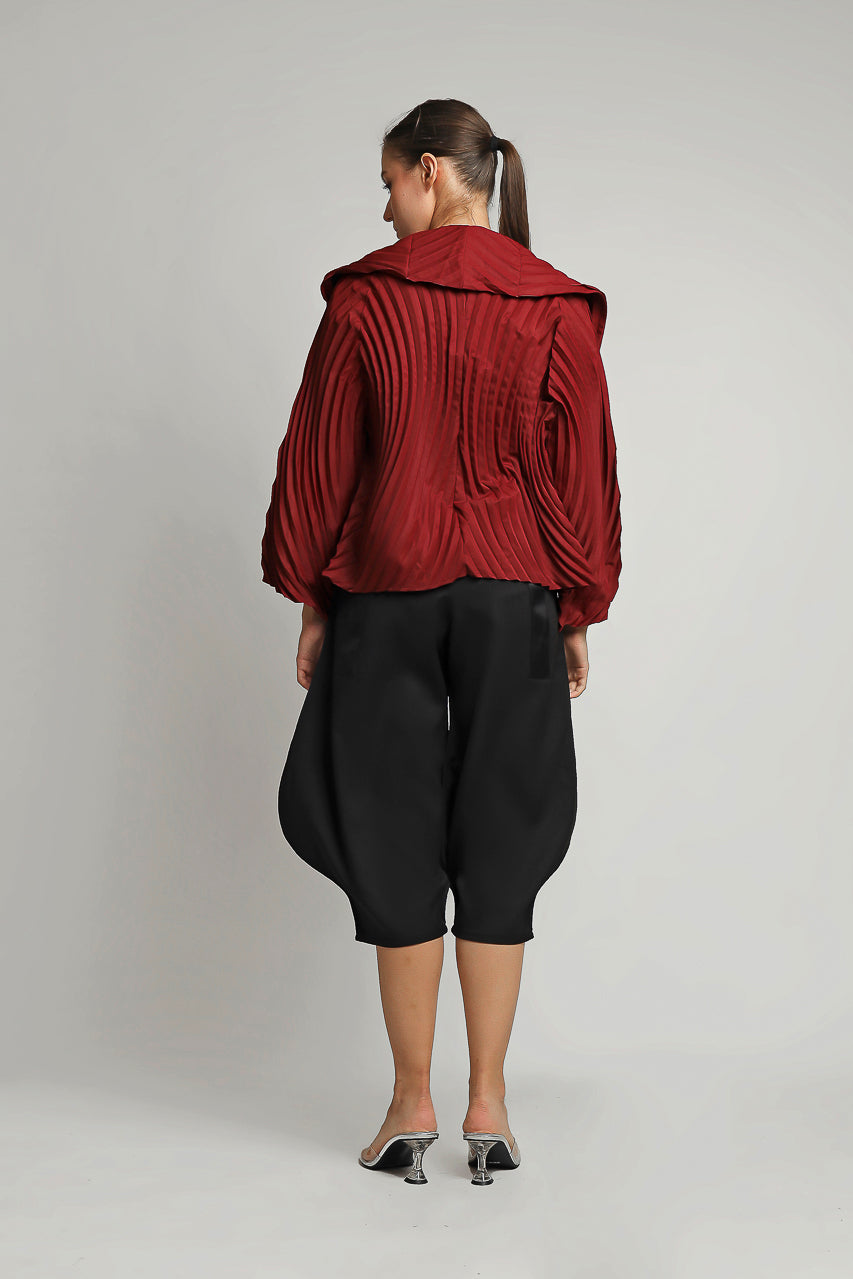 BLOOM ET CHAMPS RED OUTER PLEATS