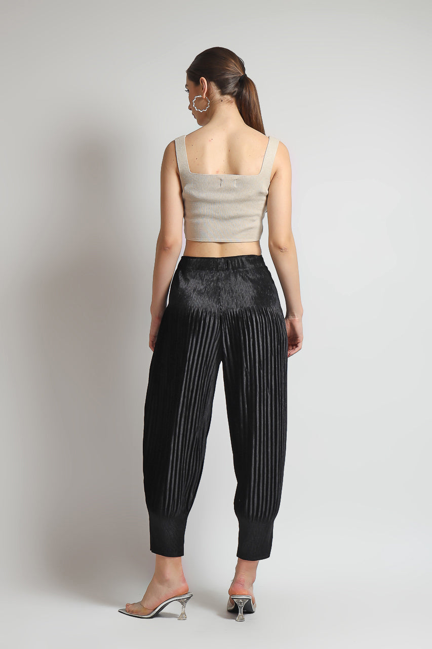 Bloom et Champs Casual Pleats Jacket and Velvet Pleats Pants