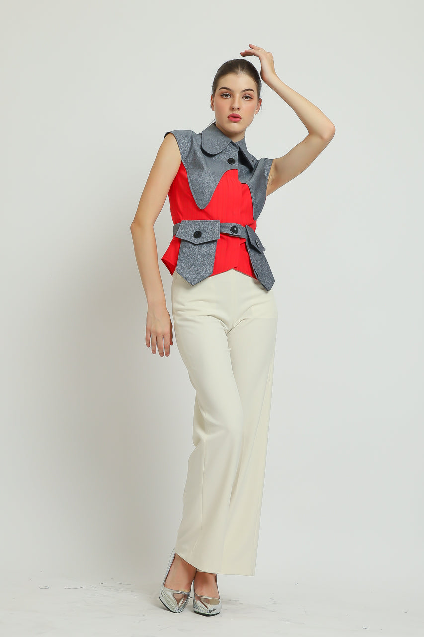 Bloom et Champs Top Segitiga Merah