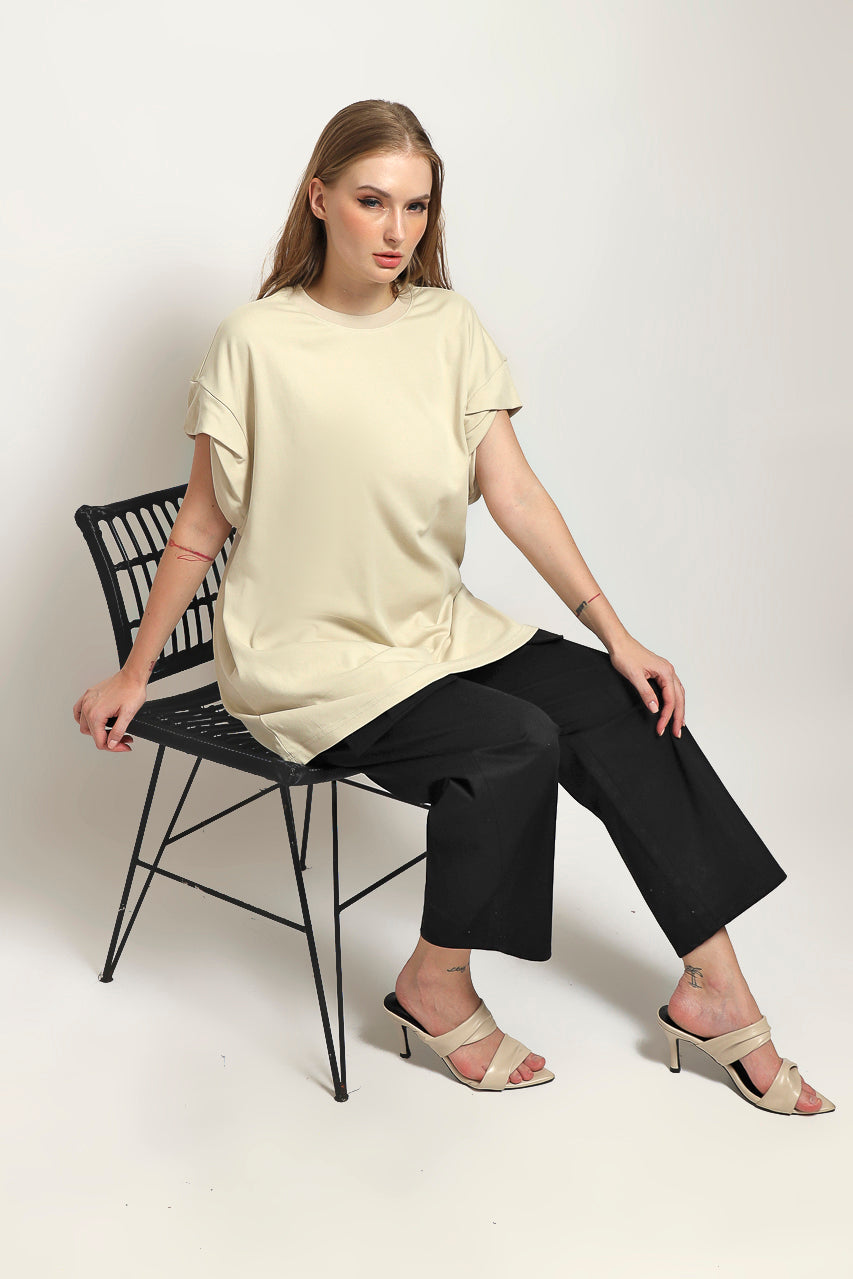 Bloom et Cotton Basic Tee in Creme and Black