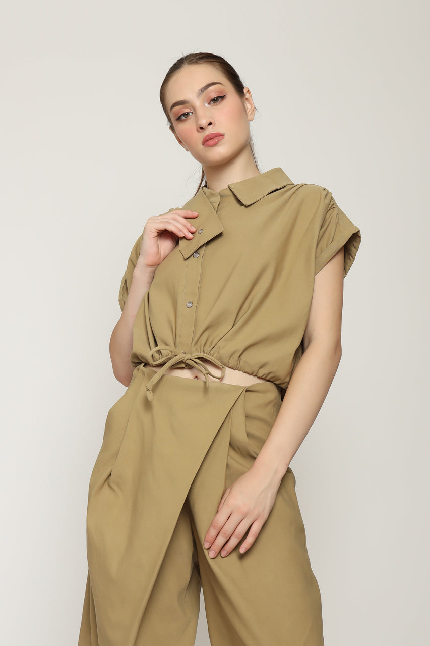 Bloom et Champs Latte Pants/Latte Tops