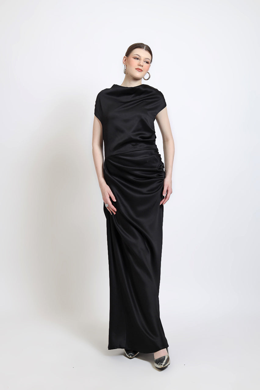 Bloom et Champs Cowl Saten Dress