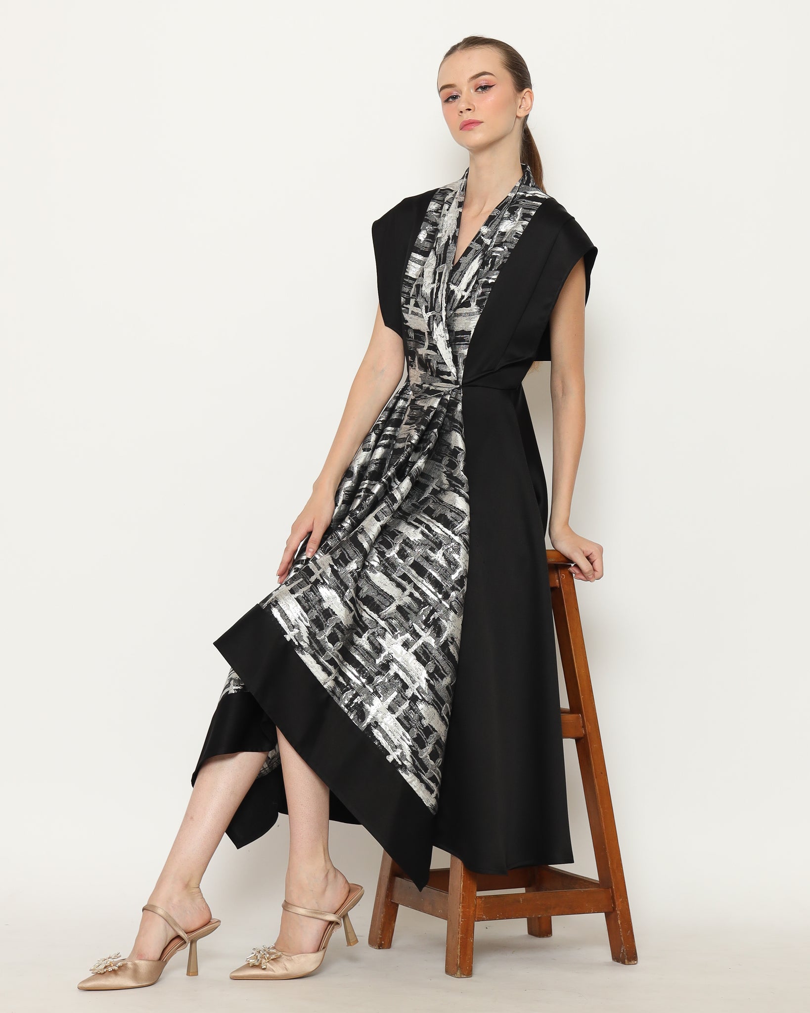 Bloom et Champs Dress Emas Jacquard