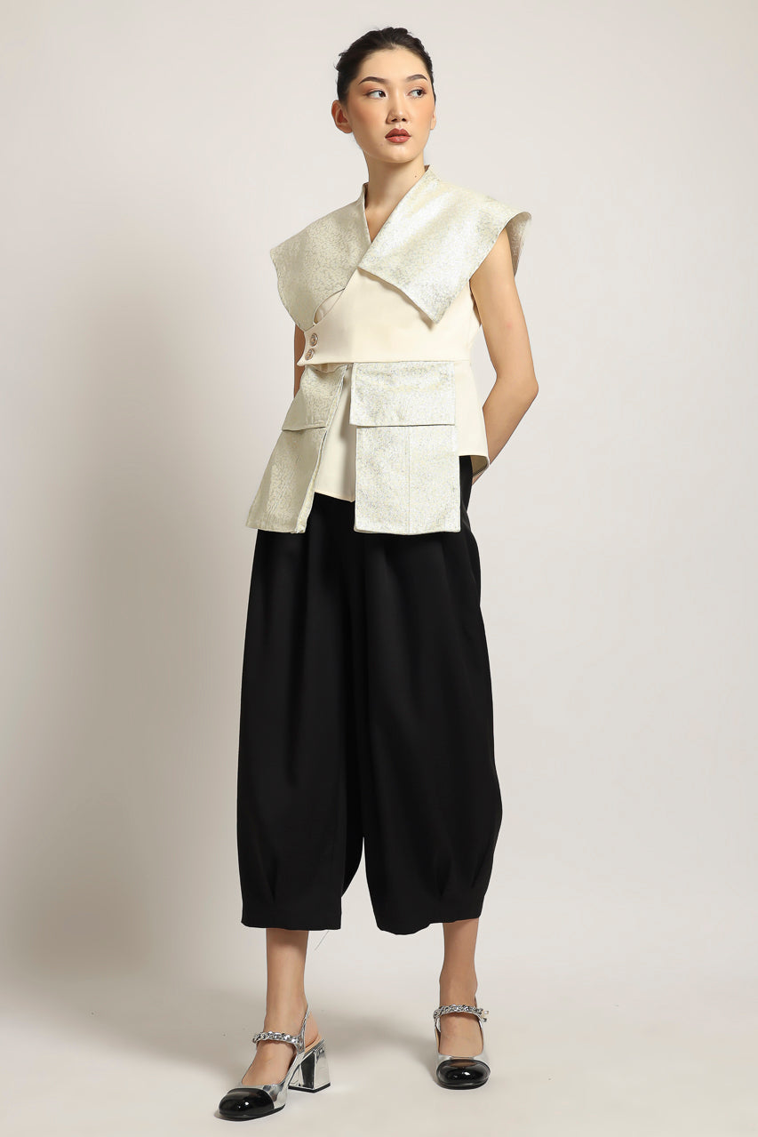 Bloom et Champs Top Selah Silver/AKIRA Pants