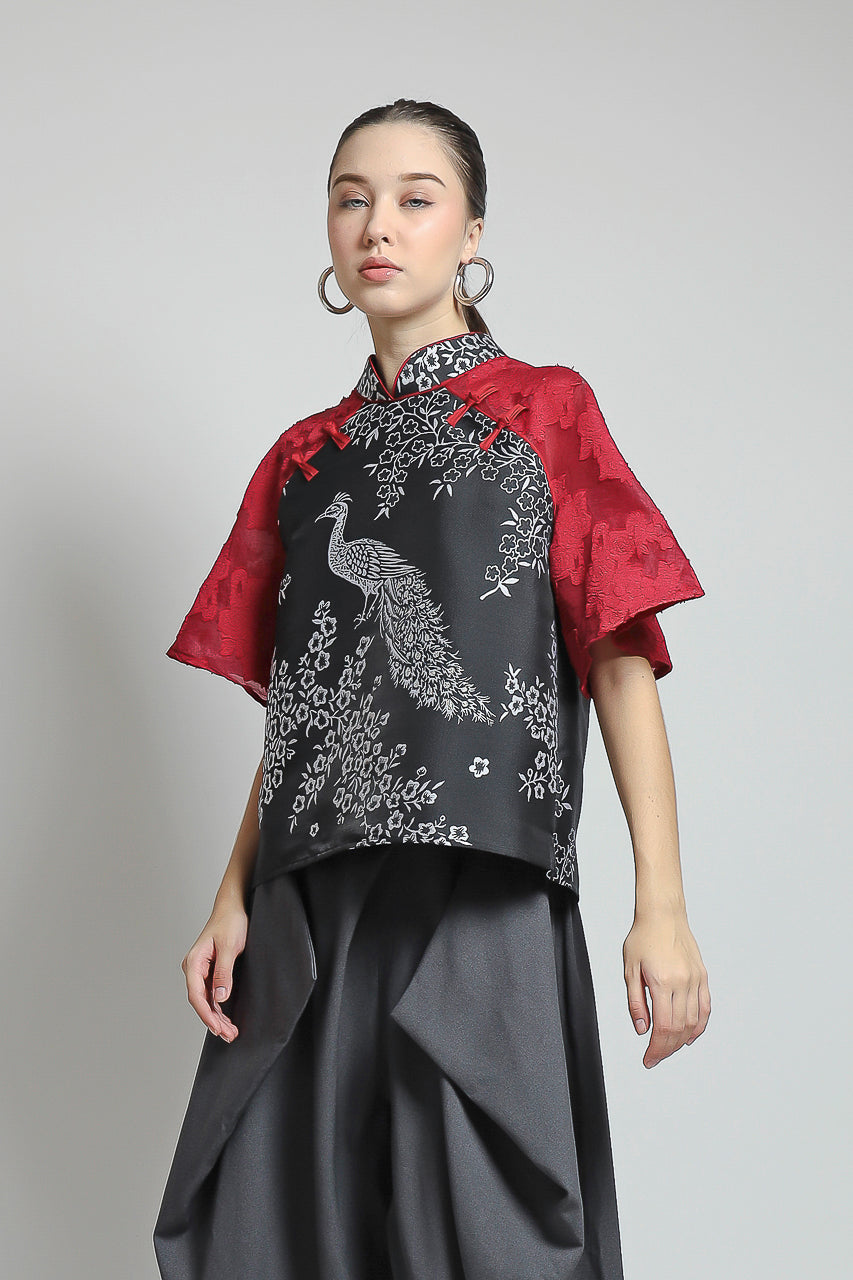 Bloom et Champs Peacock Print Top