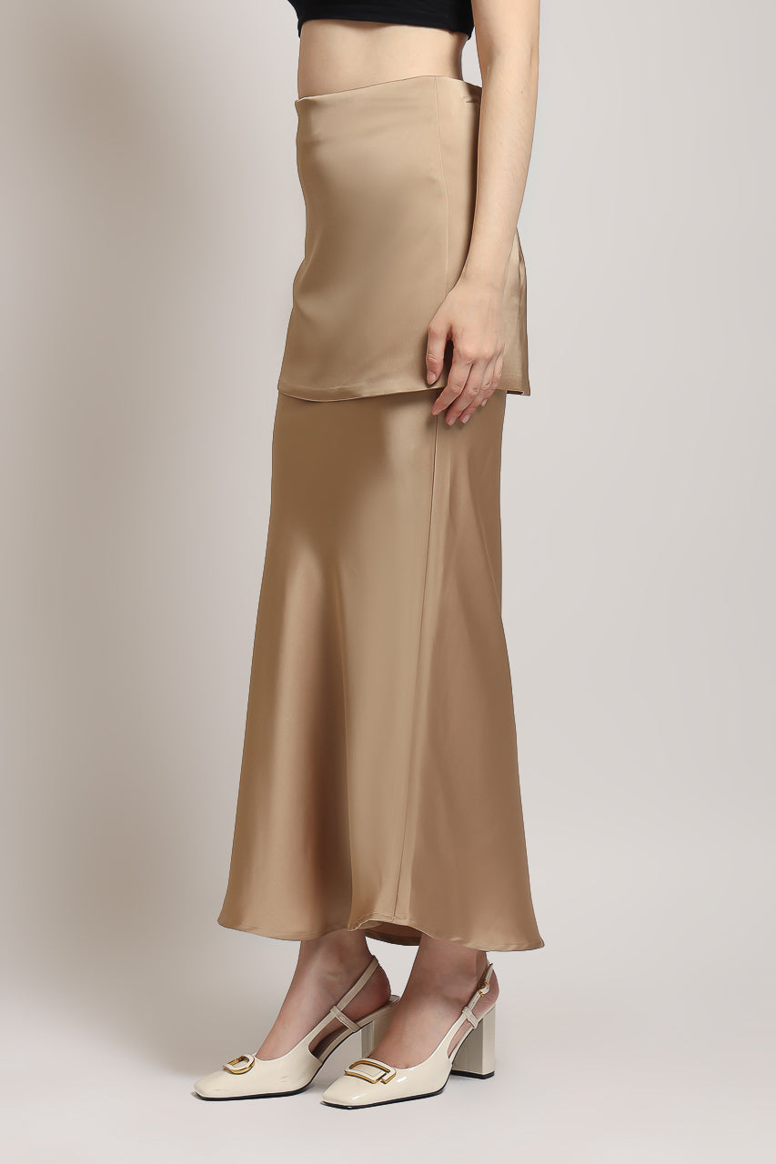 Bloom Top Kerah Ploi/Rok Saten Obi