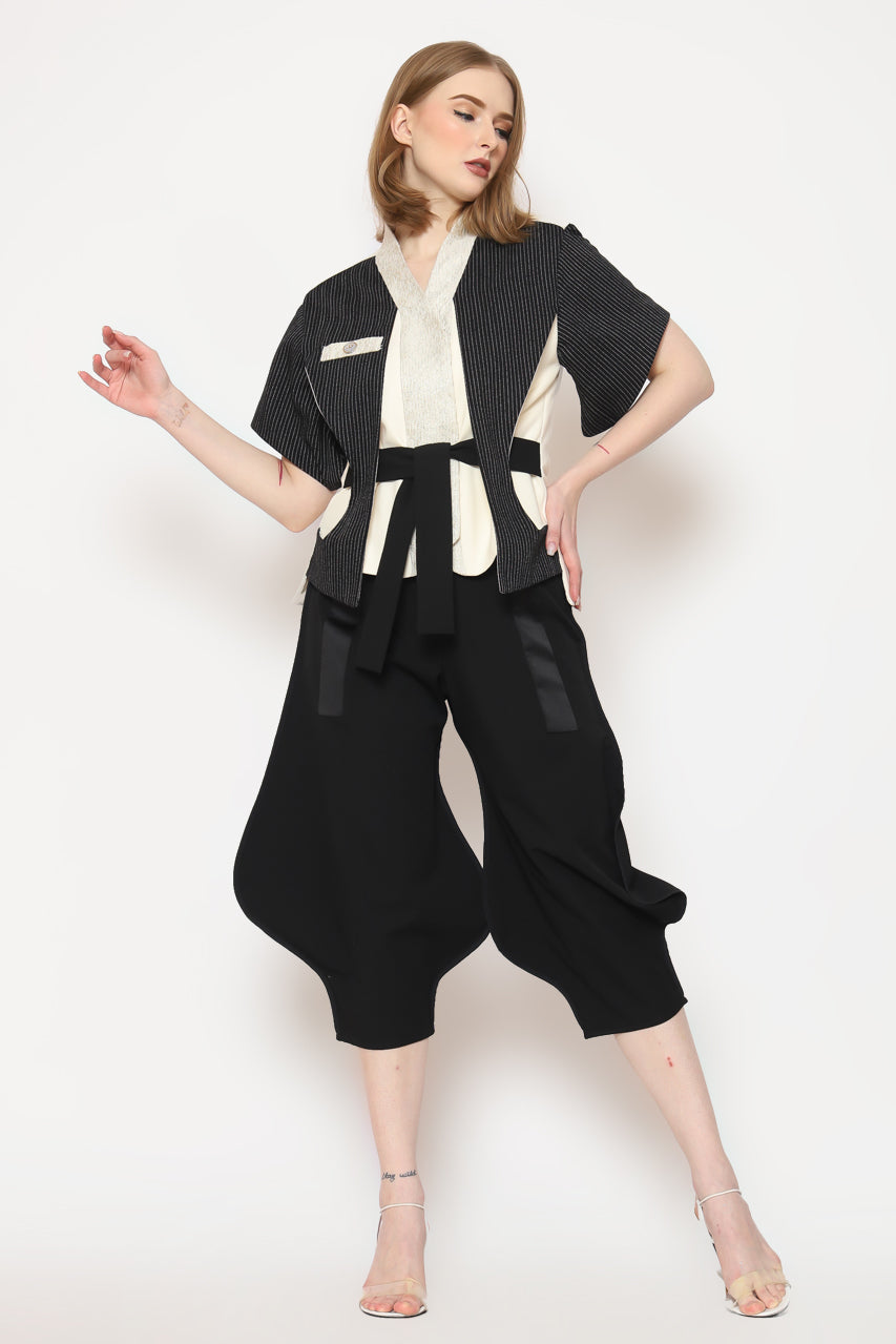 Bloom et Champs Kimono Monochrome