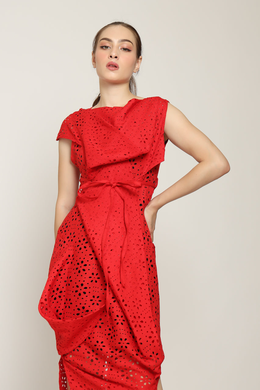 Bloom et Champs Dress Sumba Eyelet in Red