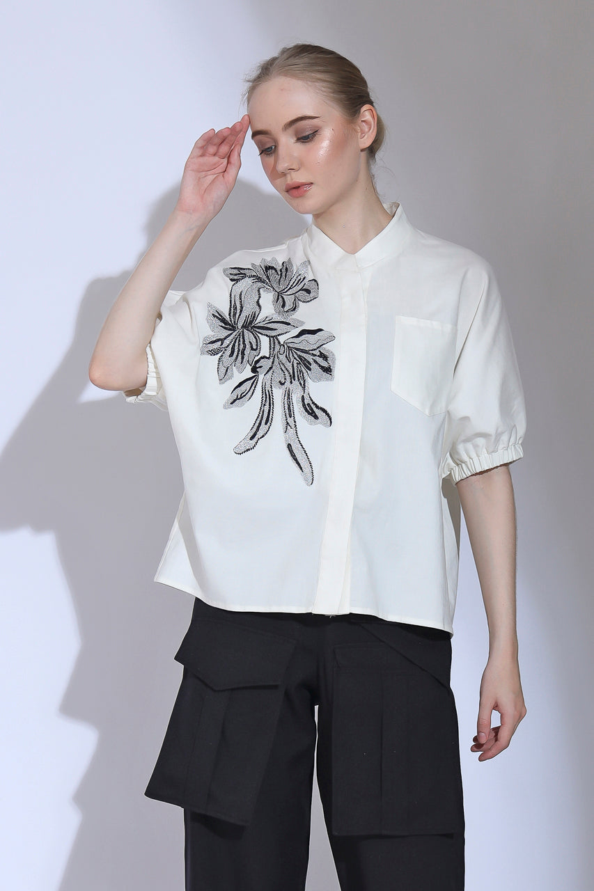 Bloom et Champs Kemeja Bordir Bunga Silver