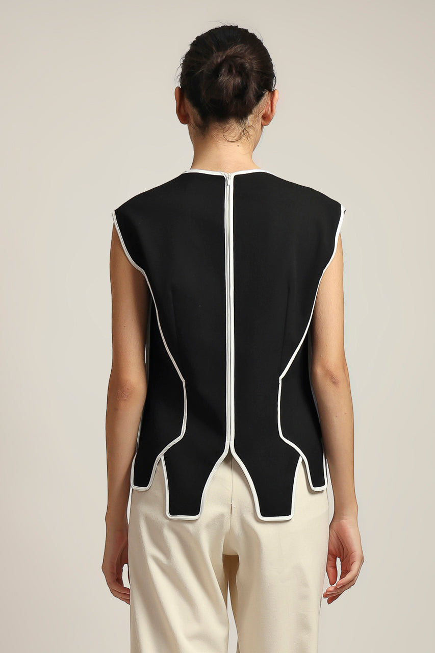 Bloom et Champs Assymetrical List Top in Black