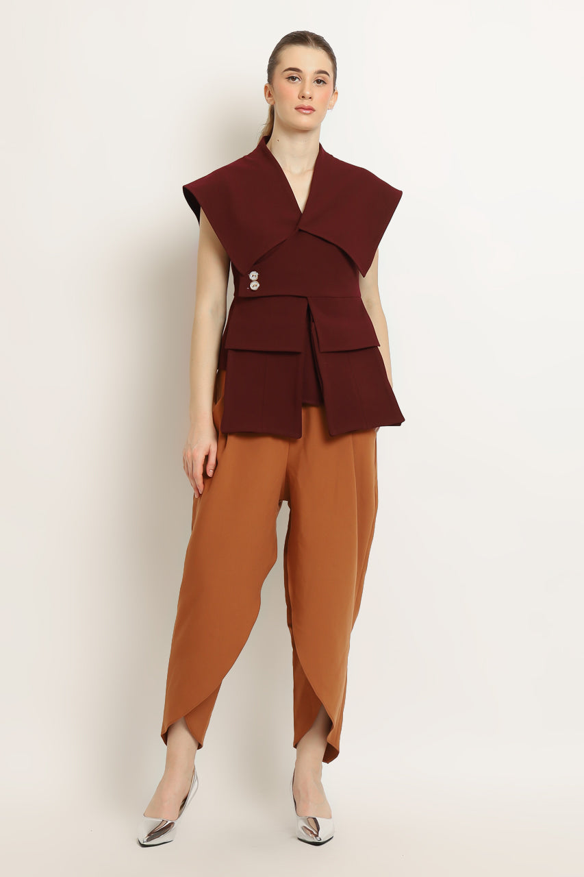 Bloom et Selah Top in Maroon