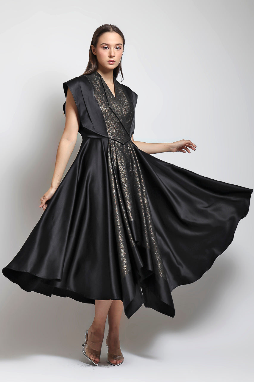 Bloom et Champs Dress Emas Lebar Rosa